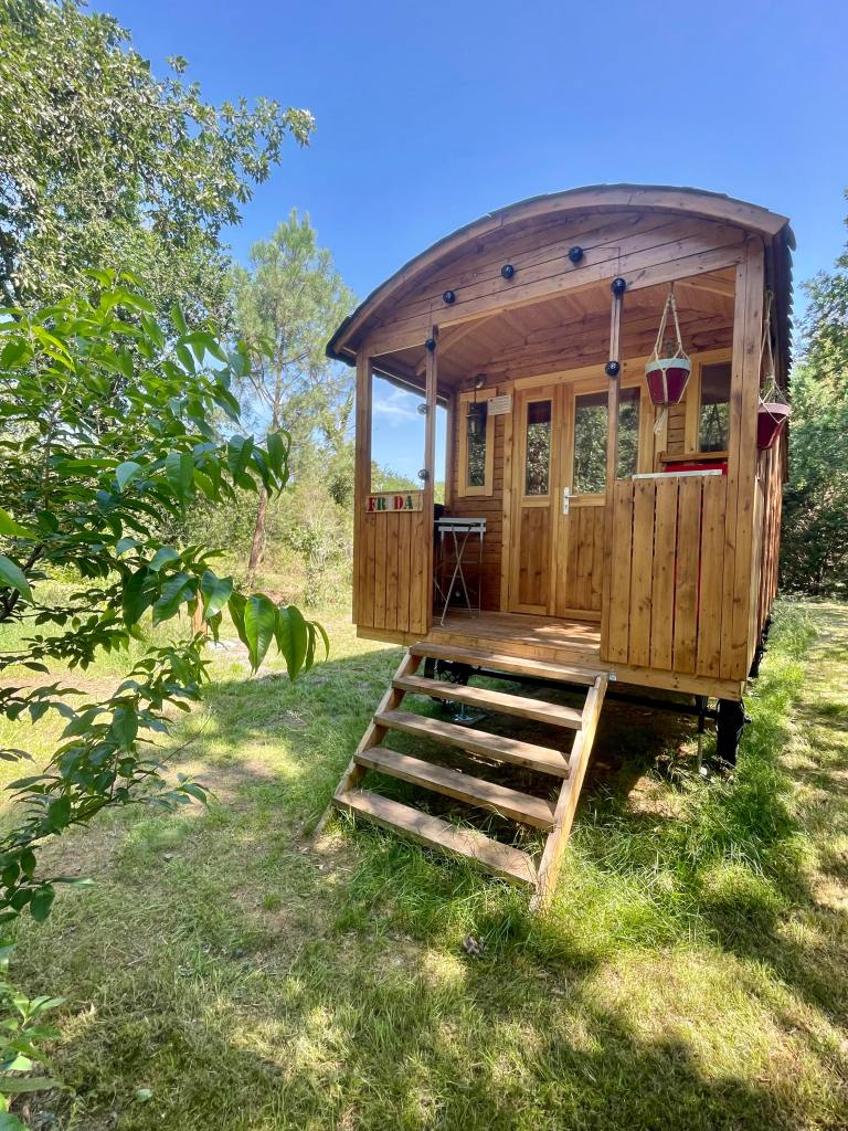 Roulotte Frida, logement insolite entre Lüe et Labouheyre au cœur des Landes